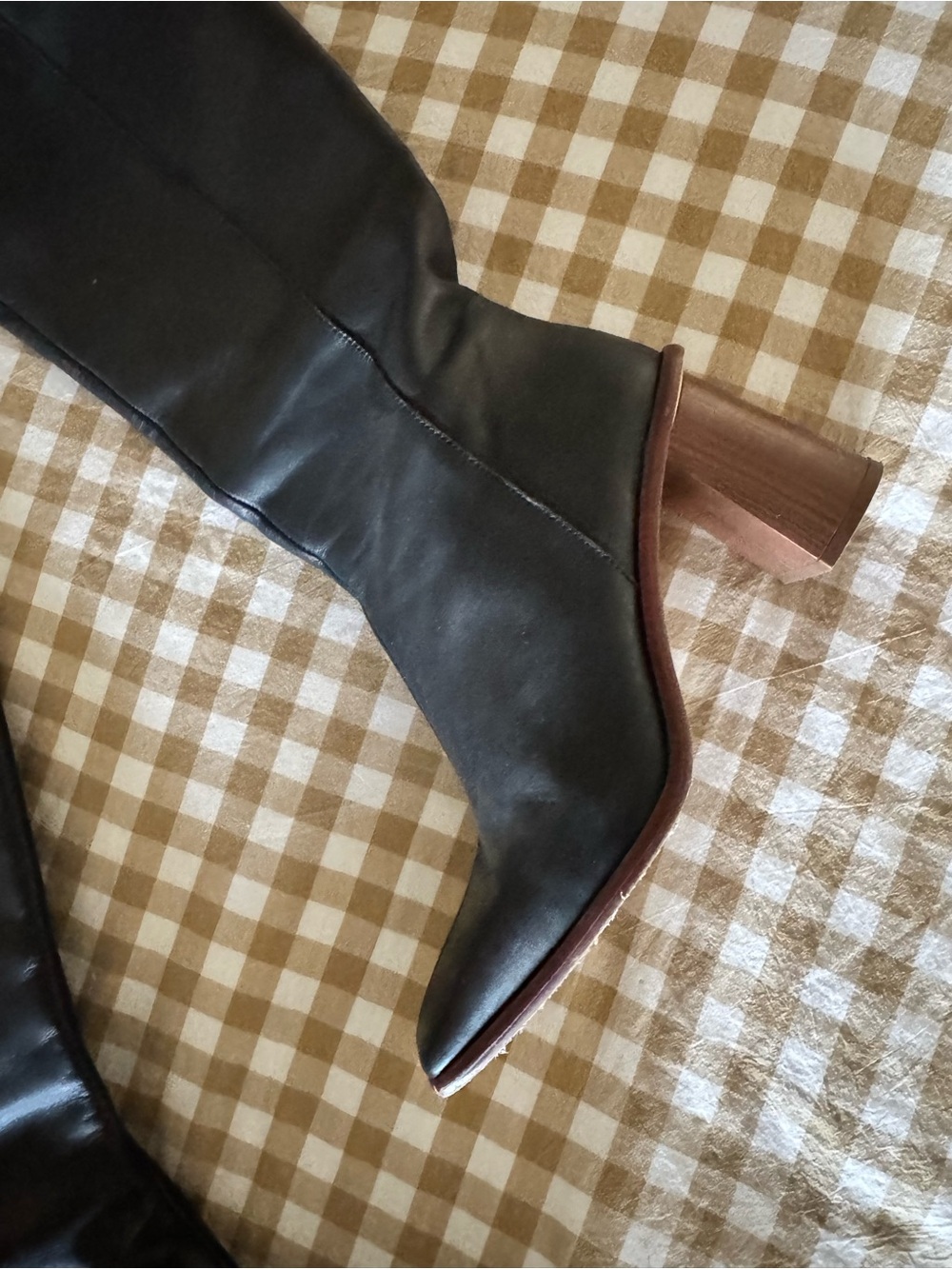 ALOHAS Black Over-the-Knee Leather Boots with Block Heel - Picture 5 of 7